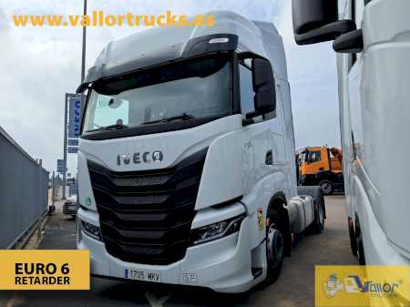 IVECO - S-WAY 490
