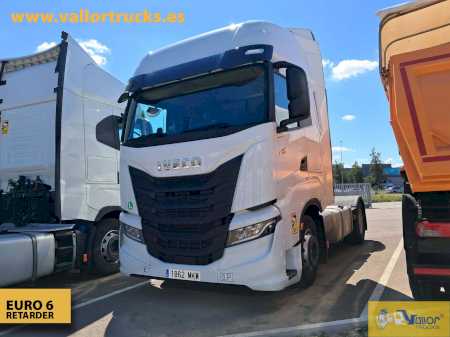 IVECO - S-WAY 490