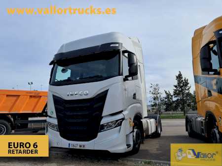 IVECO - S-WAY 490