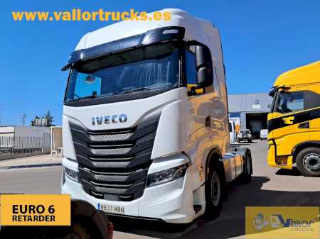 IVECO - S-WAY 490