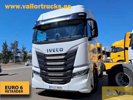 IVECO - S-WAY 490