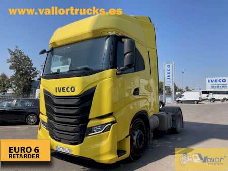 IVECO - S-WAY 490