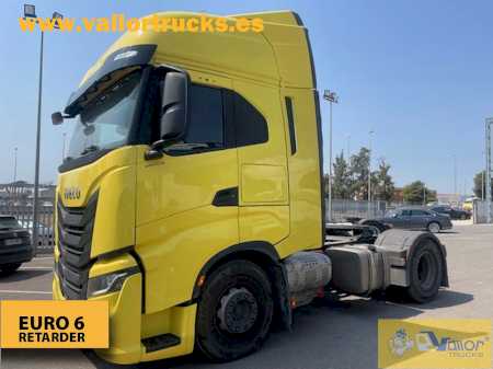 IVECO - S-WAY 490