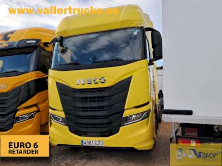 IVECO - S-WAY 490