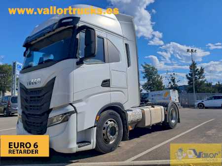 IVECO - S-WAY 490