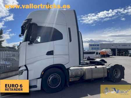 IVECO - S-WAY 490