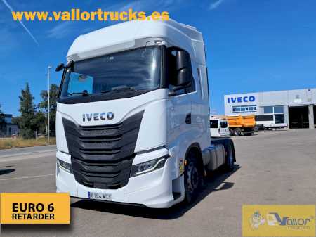 IVECO - S-WAY 490