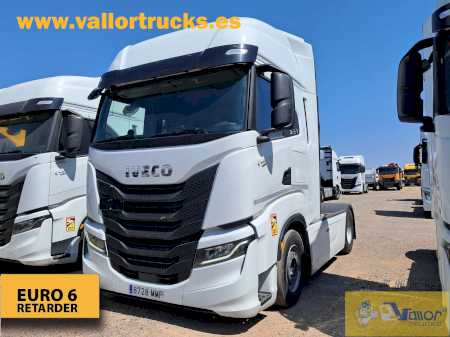 IVECO - S-WAY 490