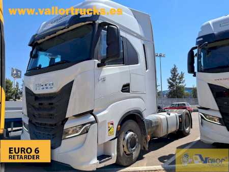 IVECO - S-WAY 490