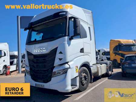 IVECO - S-WAY 490