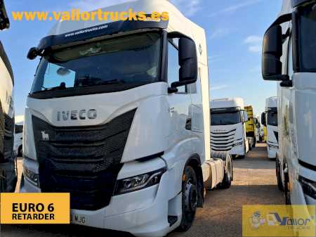 IVECO - S-WAY 490