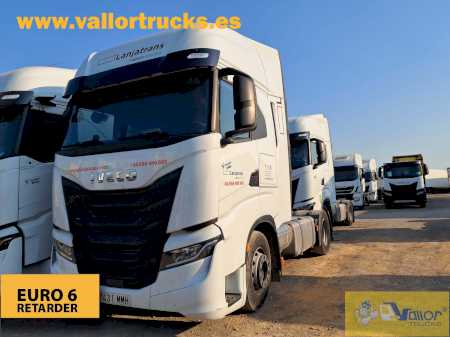 IVECO - S-WAY 490