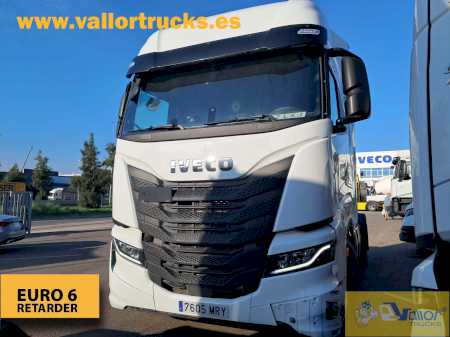 IVECO - S-WAY 490