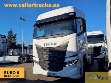 IVECO - S-WAY 490