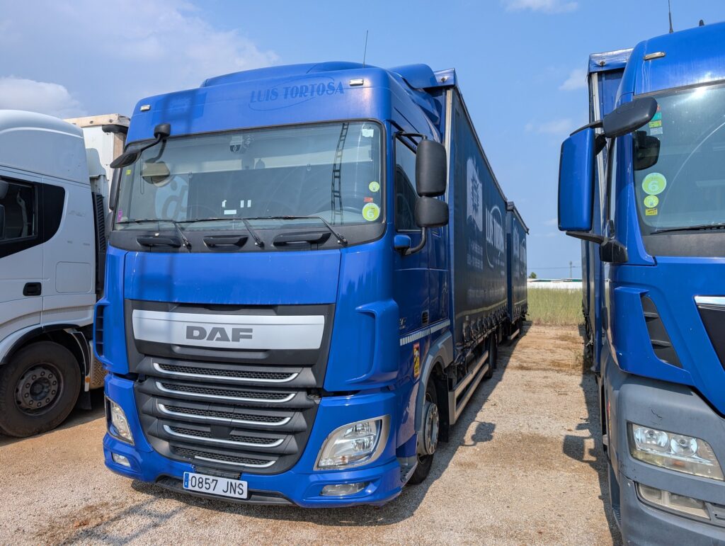 13600 – DAF Train routier