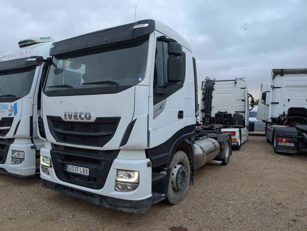 14041 – STRALIS 460 GNL