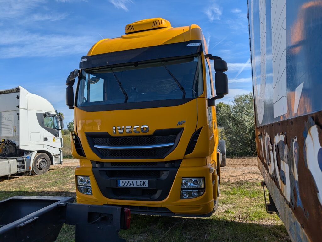 13753 – STRALIS GNL