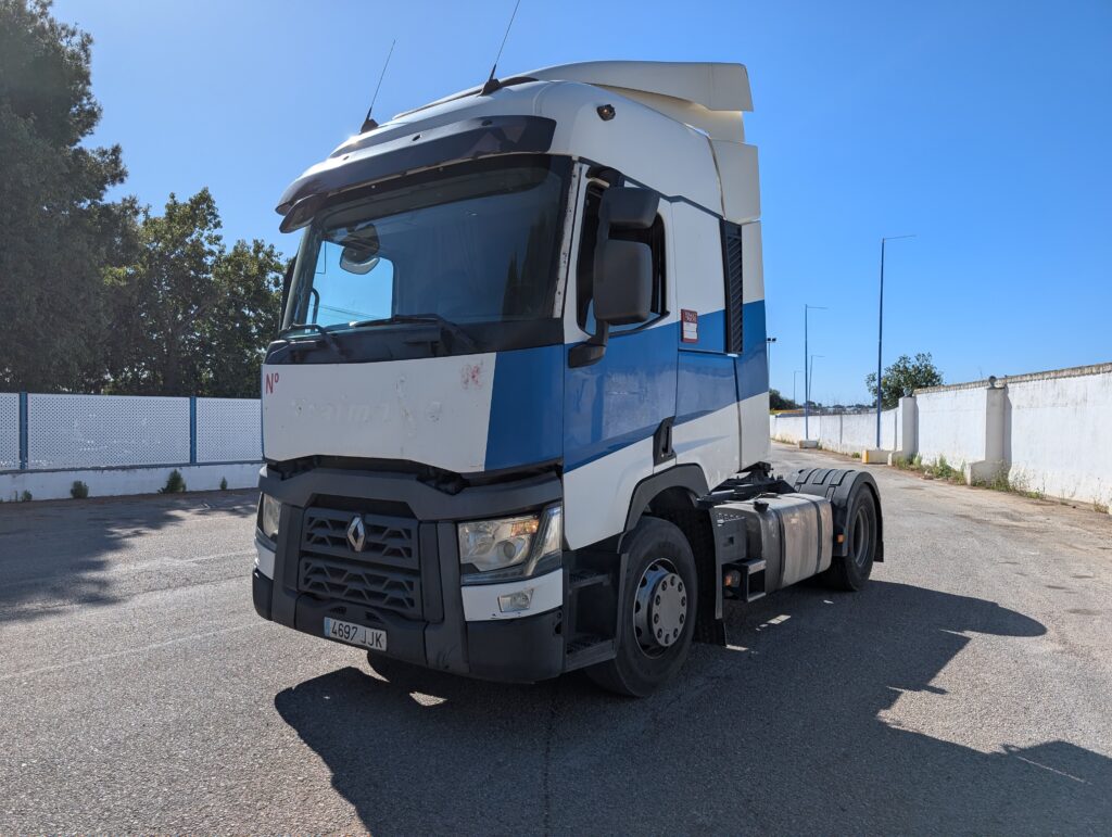 13983 – Renault T460