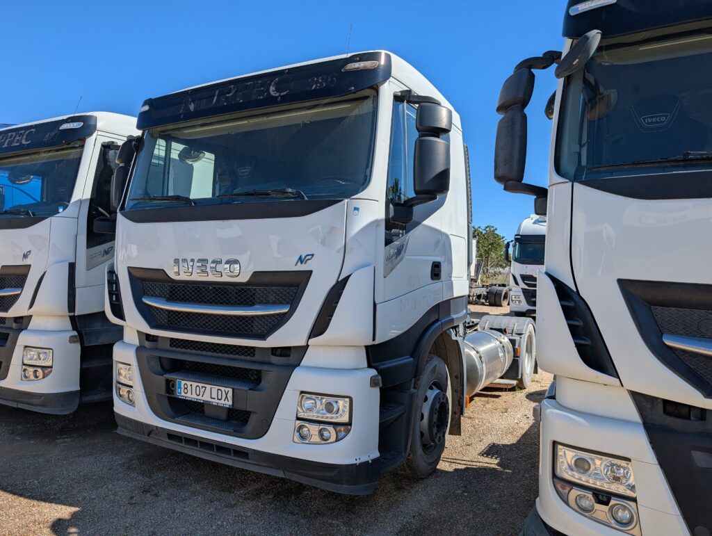 14046 – STRALIS 460 GNL