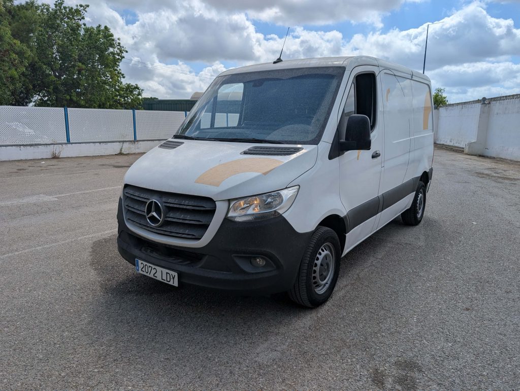 14199 – MB SPRINER 211 CDI